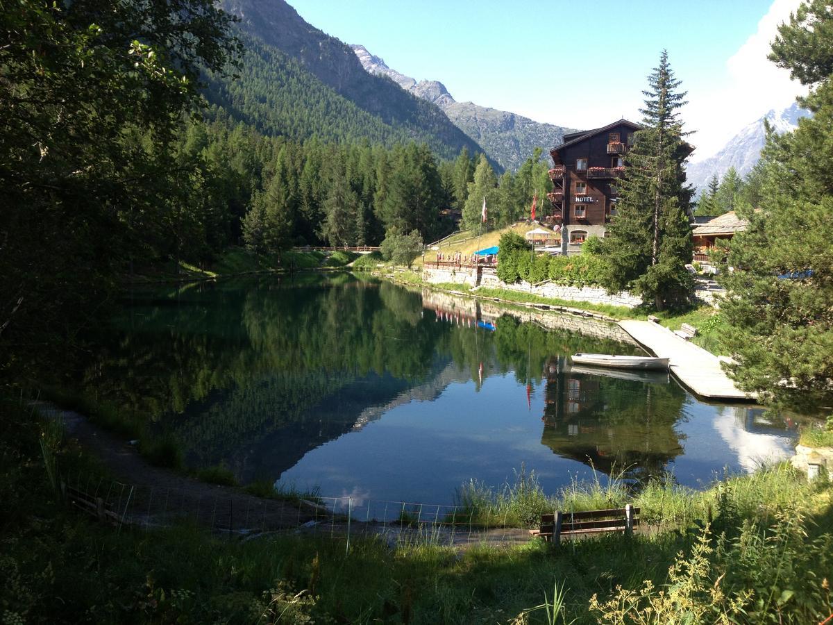 Pension Aaron Am See Grächen Buitenkant foto